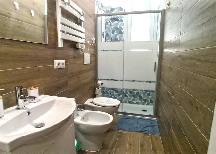 Casa Mazzacane Con 2 Da Letto Бари